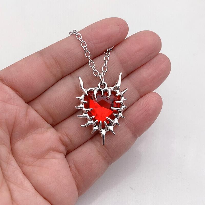 Gothic Heart Thorns Pendant Necklace For Women Men Hip-Hop Personality Trendy Charm Grunge Punk Jewelry Y2K Accessories