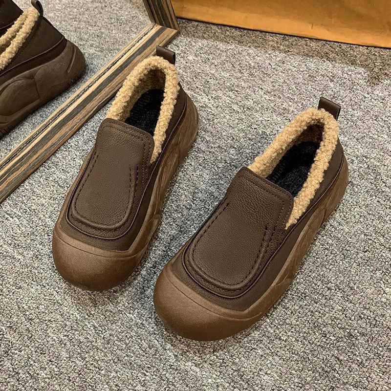 Fleece warm thick-soled fluffy shoes for women in the autumn and winter of 2025, new outer cotton shoes, one pedal, casual Doudou shoes