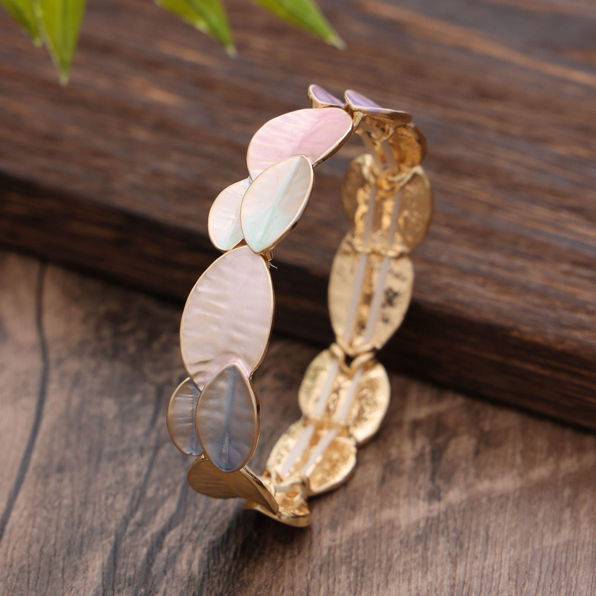 

Новый цвет живопись маслом геометрический лист эластичный браслет, летний маленький свежий женский универсальный браслет с листом