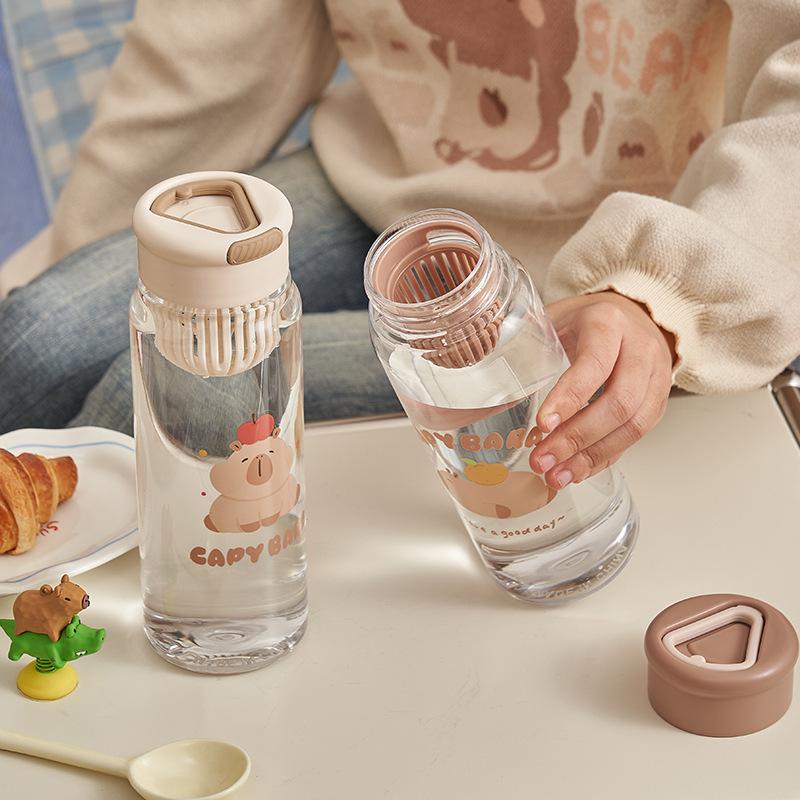 Water Cup - Cartoon Plastic Water Bottle for Boys and Girls, Portable Cup, Simple Design with A Tea Spout, Convenient To Carry.