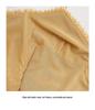 Elegantes Fischgräten-Netzkleid im französischen Stil: Eng anliegendes Abendkleid mit Trägern
