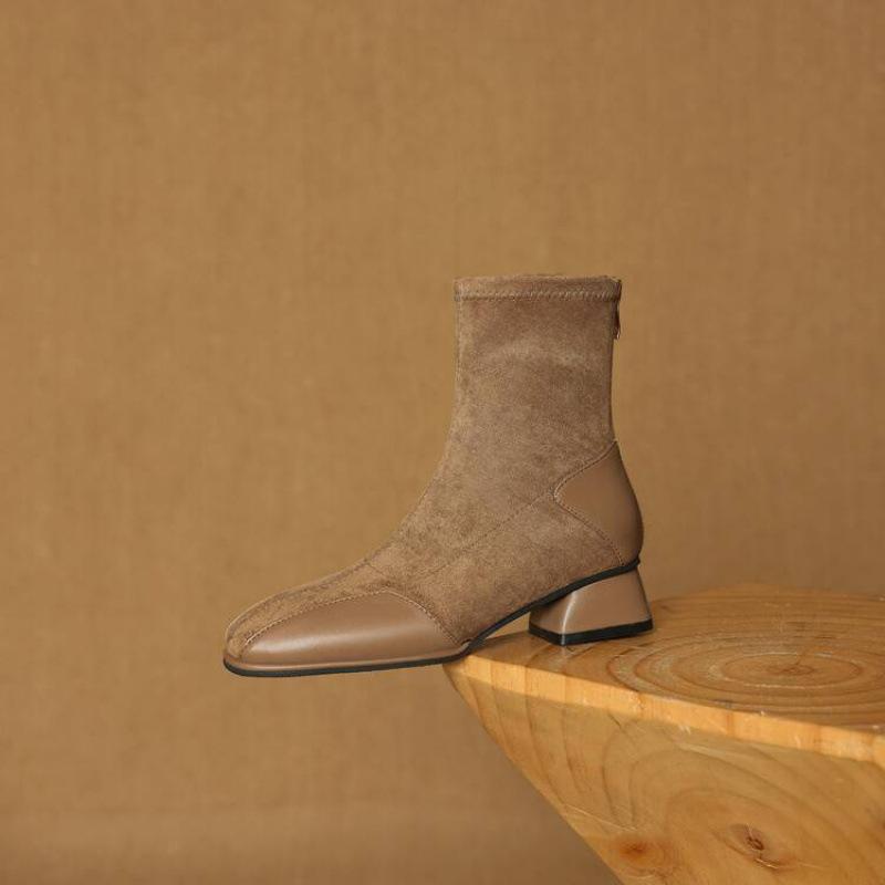 Autumn and winter women's suede Martin boots low heel large size women's boots square head Korean version leather boots rear zipper new medium boots