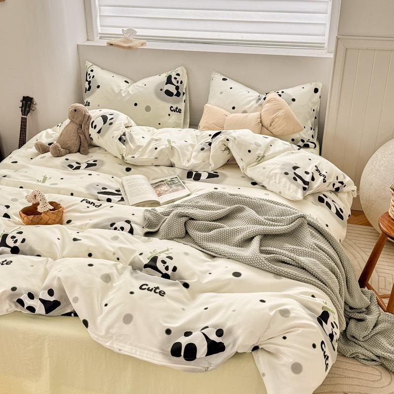 Bedding Four-piece Set Skin-friendly Breathable and Comfortable, Small Floral Washed Sheets Quilt Covers Pillowcases