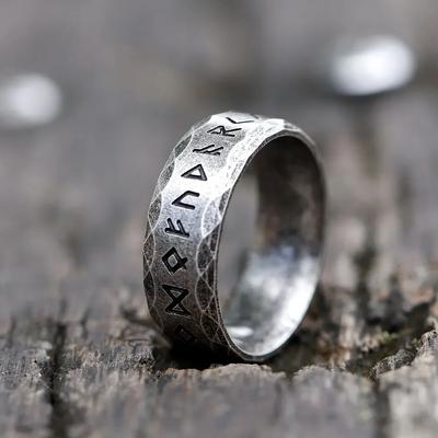 YILUOCD Vintage Nerezový Vikinský Prsten s Rúnami Starověký Odinovský Prsten s Rúnami pro Muže Amulet Šperky Dárky
