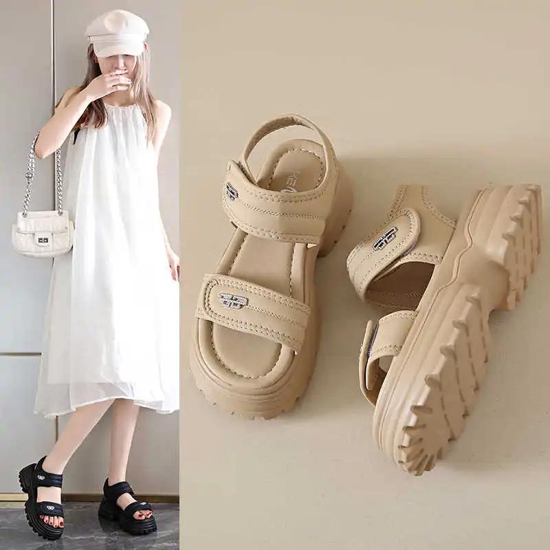 Slingback Spring Womans Finger Slipper Luxury Brand Sandal Summer Outdoor Shoes Sneakers Sports Promo Sapatenos Styling