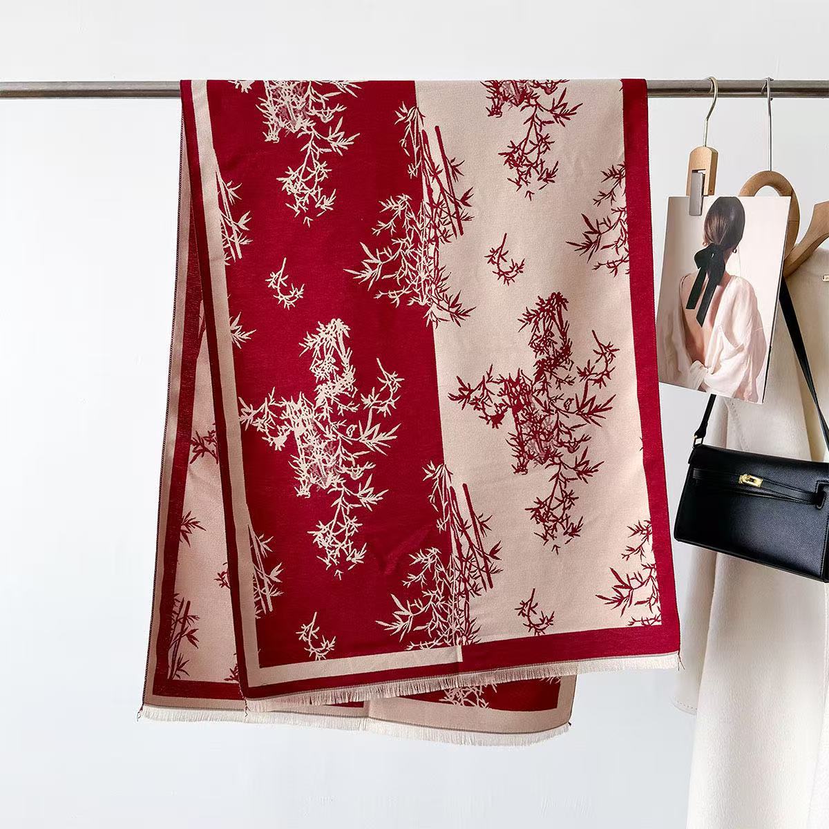 

Имитация кашемира Литературный и художественный тренд Пэчворк Шарф Женский Этнический стиль Модный Элегантный Шаль с принтом бамбука 185cm красный