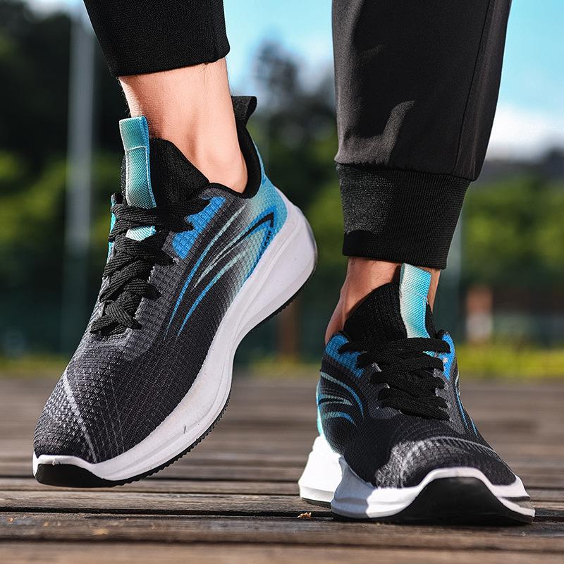 Men's Shoes Summer New Mesh Ultra-light Running Shoes Sports Shoes Breathable Shock-absorbing Soft-soled Student Shoes Lightweight Running Shoes Men