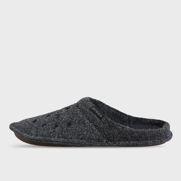Crocs ClaSSic Men S woMen S Office School Cold Weather Fleece SlipperS 203600 060