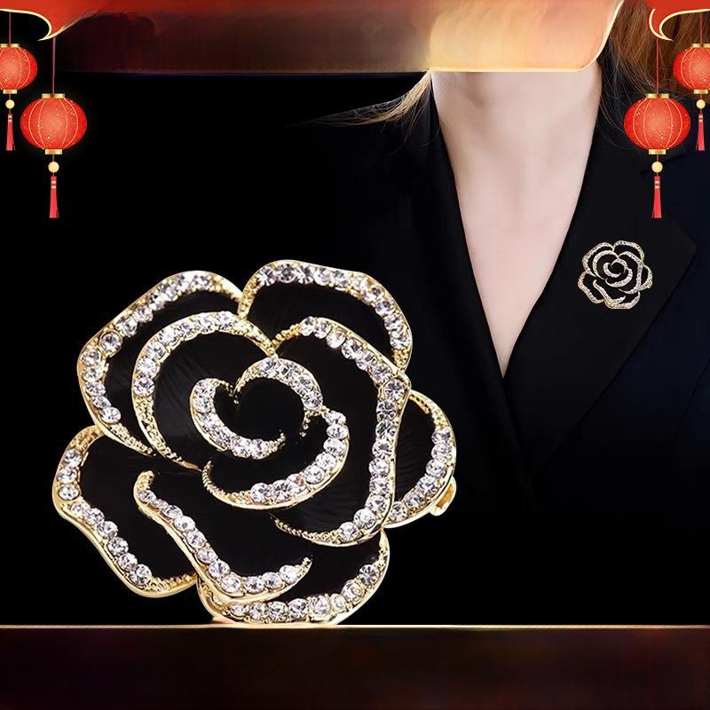 Elegante Spilla Camelia: Spilla e Spilla da Camicia Incantevoli Ispirate al Vintage per Donne