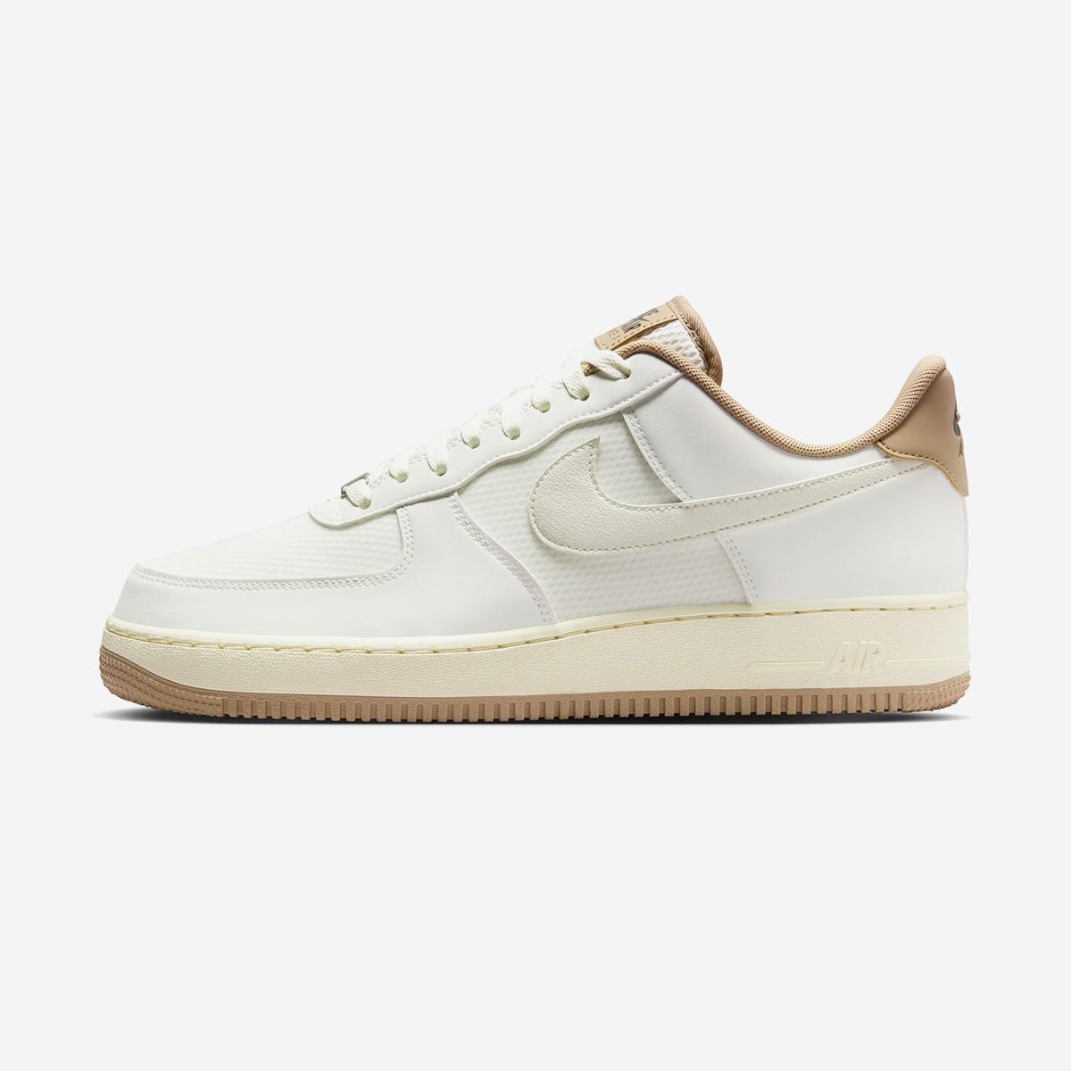 

[Nike] Nike Air Force 1 07 LV8 Winterized Shoes, FZ5225, 1020109269, Popular Korean Shoes 245