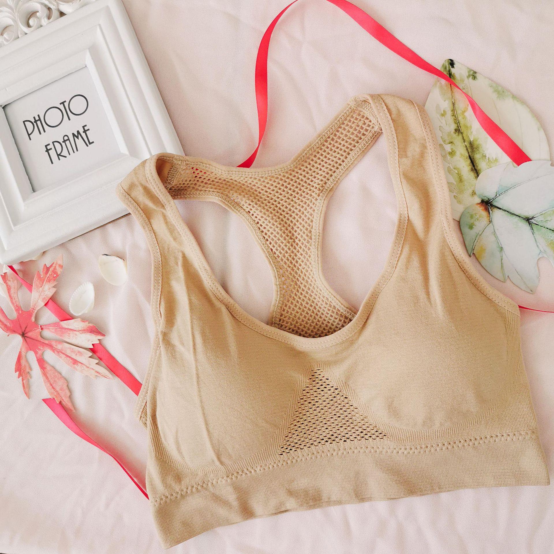 

Жіночий дихаючий спортивний бюстгальтер, що вбирає піт, ударостійкий м’який тренажерний зал, біг, фітнес, двошаровий безшовний спортивний бюстгальтер для йоги Нижня білизна 3XL тілесний