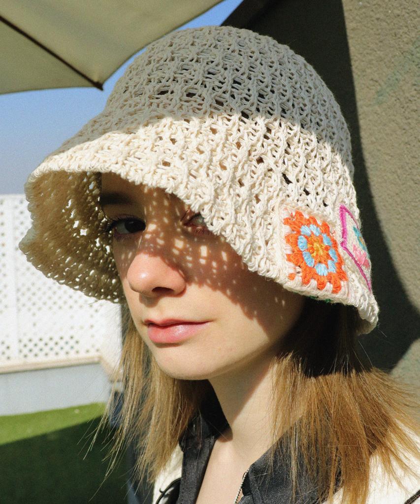 Elkebeullum Flower Net Ivory Bucket Hat