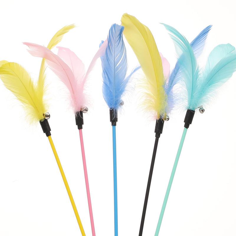 Cat Toy Feather Cats Teaser Stick Set Long Handle Cat Toys 5PCS Feather Sticks Bite-resistant Cats Toys with Bell Pet Products