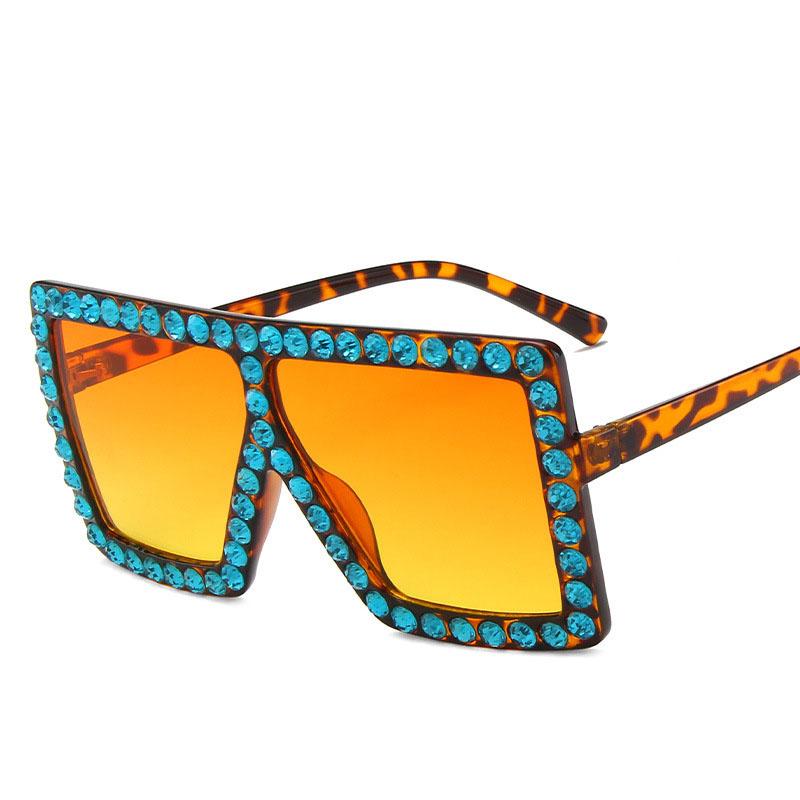 Décoration Strass Lunettes de Soleil Femmes Forme Carrée Lunettes de Soleil Cool et Élégantes Féminines Style Européen Américain Lunettes de Soleil pour Femme