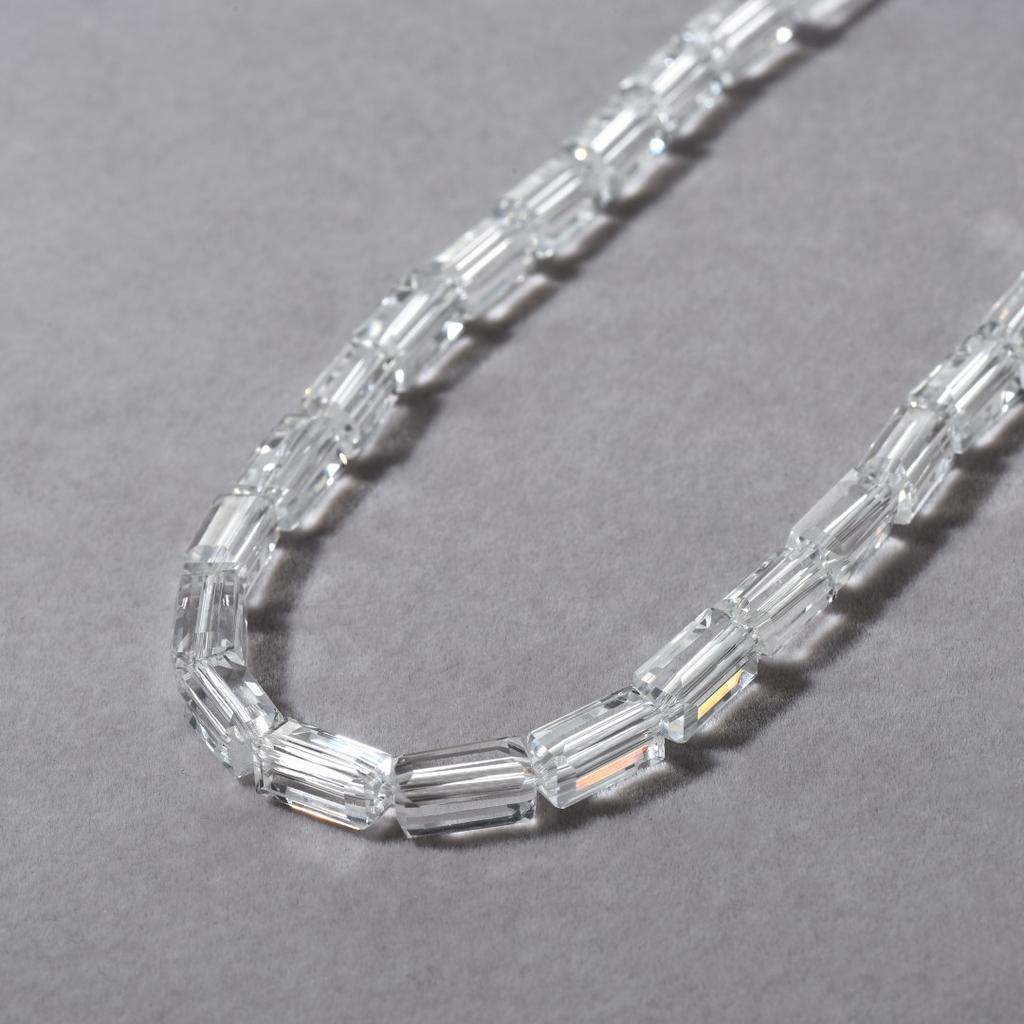 Premium Metal Copper Platinum Plated Square White Crystal Beaded Necklace Women'S Light Luxury Cold Wind Temperament Clavicle Chain