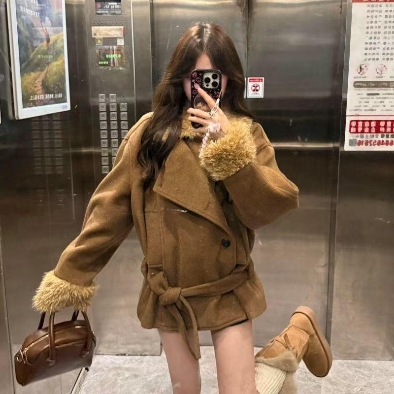 2025 Quilted Coffee Retro Long Sleeve Plush Coat Small