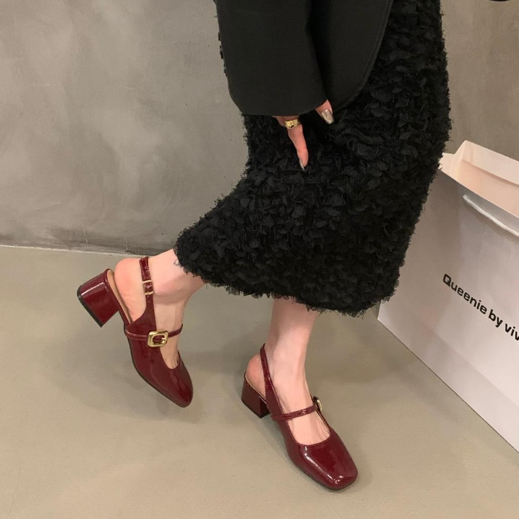 French red bag head sandals women's shoes 2025 new summer square head medium high heel silver Mary Jane single shoes