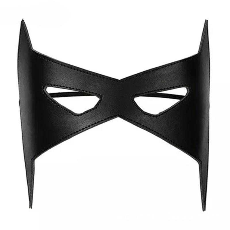 Доступный: Хэллоуинская маска для глаз Бэтмена-супергероя для косплея, европейский и американский стиль