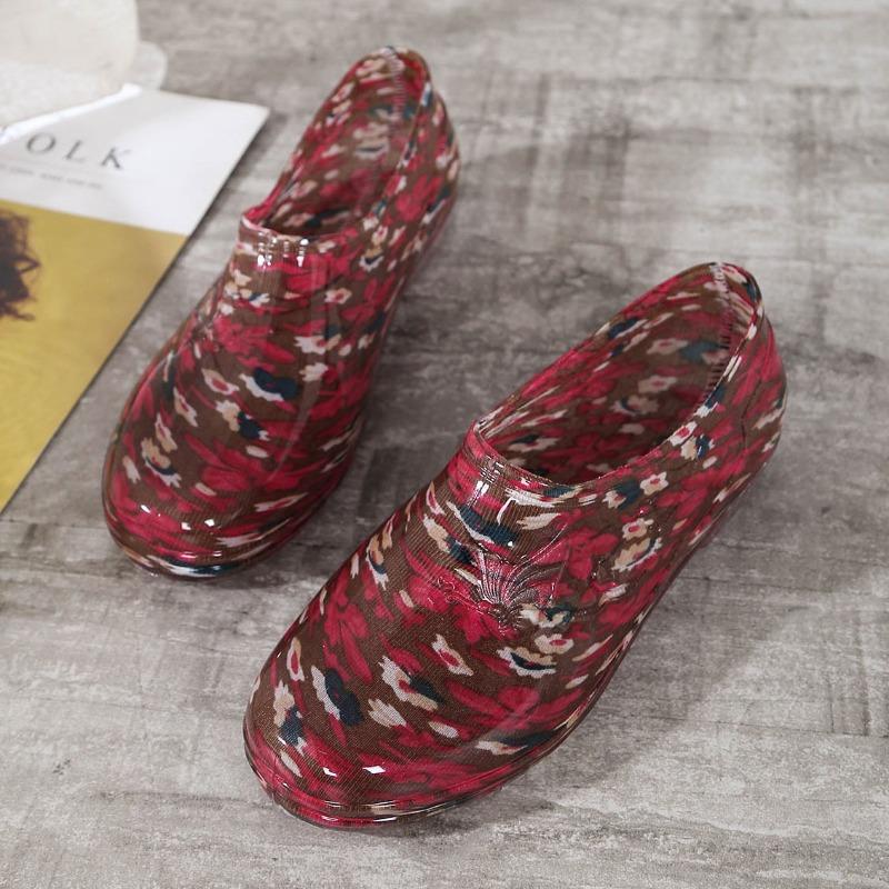 

Новые низкие резиновые сапоги женские летние модные взрослые нескользящие водонепроницаемые туфли с мелким вырезом для работы кухни женские резиновые туфли галоши прилив 41