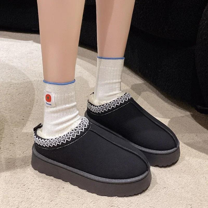 2025 New Winter Women's Short Plush Flats Snow Boots Warm Suede Thick-soled Shoes Women's Chelsea Boots Large Size Botas Mujer