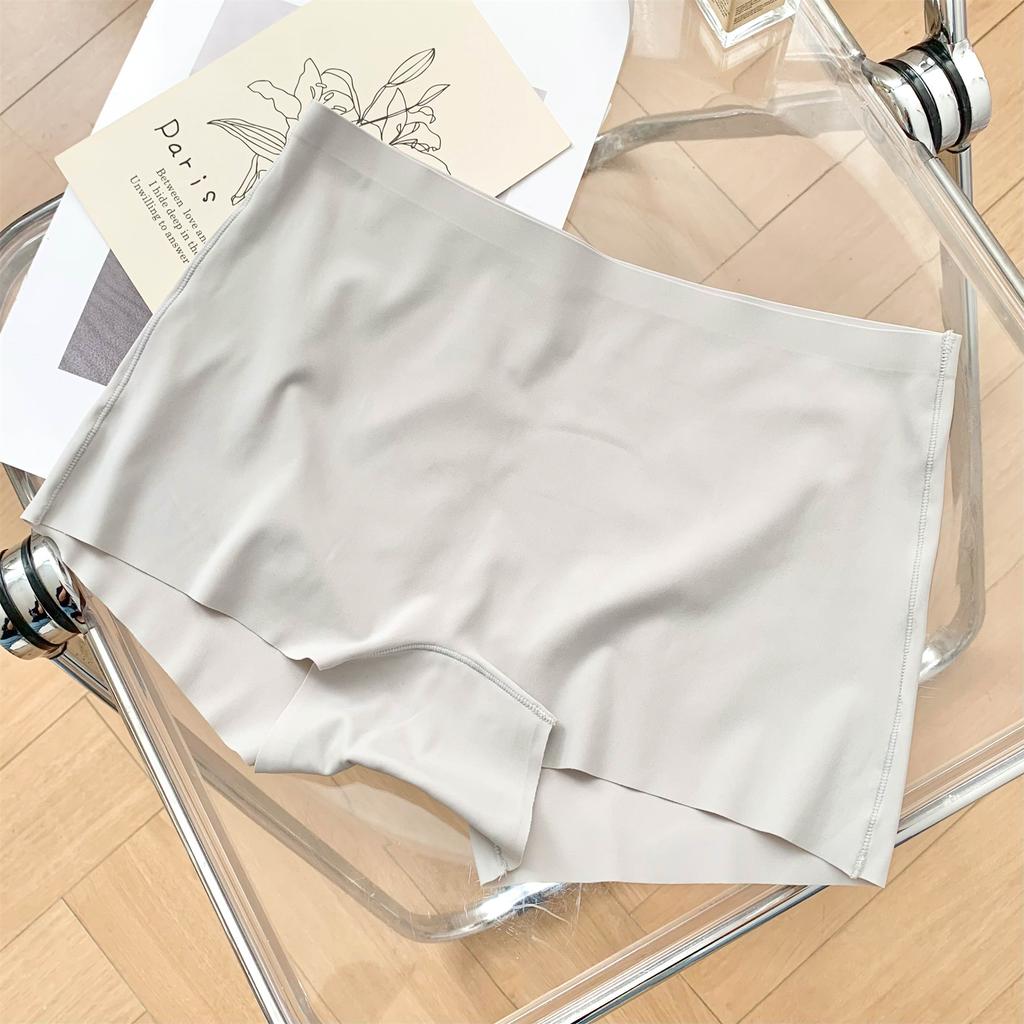 Girls Summer Thin New Style Ice Silk Non Trace Hip Safety Flat Angle Underwear