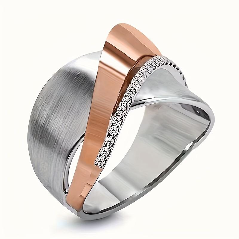 Exaggerated Personality Micro Pave Synthetic Zirconia Retro Large Rings for Women Luxury Crisscross Statement Punk Rings