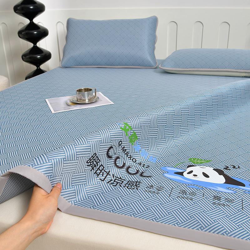 600D Carbon Light Fibres Summer Mat for Bed Soft Comfortable Ice Silk Cooling Mat Can Naked Sleeping Cool Bed Pad Cooling Mat