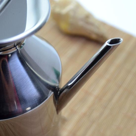 375/625ml Stainless Sauce Pot Steel Kitchen Oil Can Container Bottle Dispenser