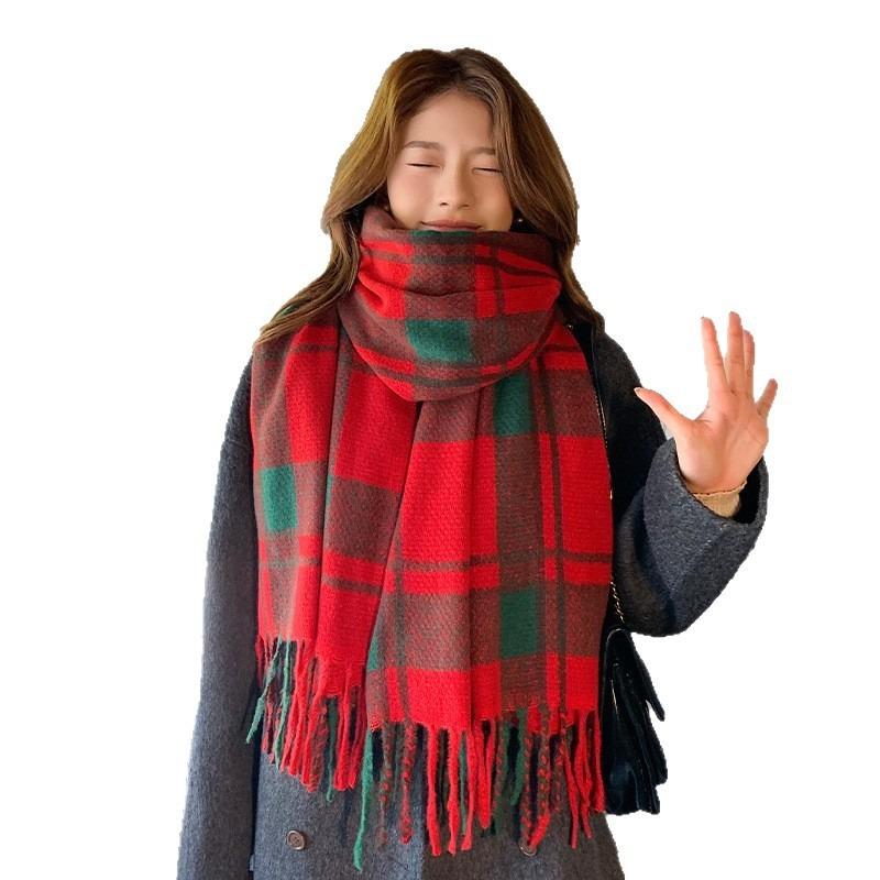 Autumn and Winter Models, New Plaid Scarves, High-end Women's Versatile Shawls, Plaid Thickened Scarves