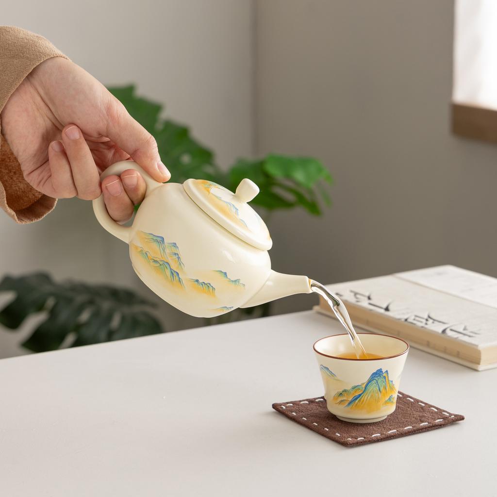 High-end tea set, a complete set of gift boxes, thousands of miles of Jiangshan merchandise gifts, souvenirs, the company's annual meeting can be