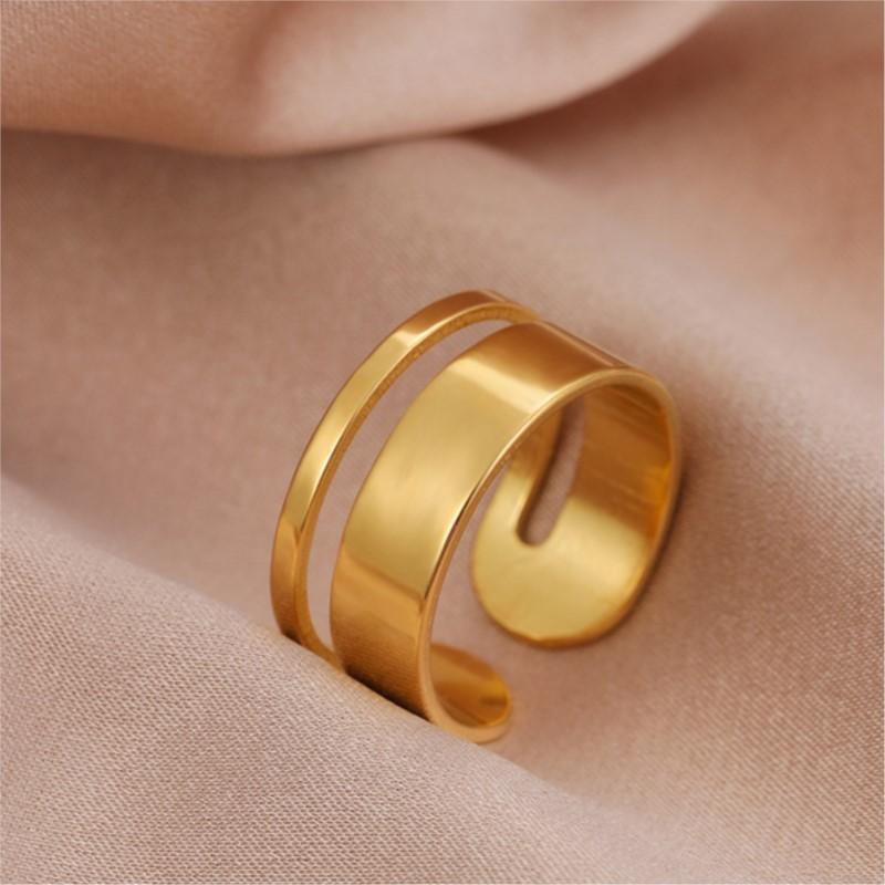 Stainless Steel Simple Wide Layered Design Ring for Women Vinatge Golden Rings Party Jewelry Gifts