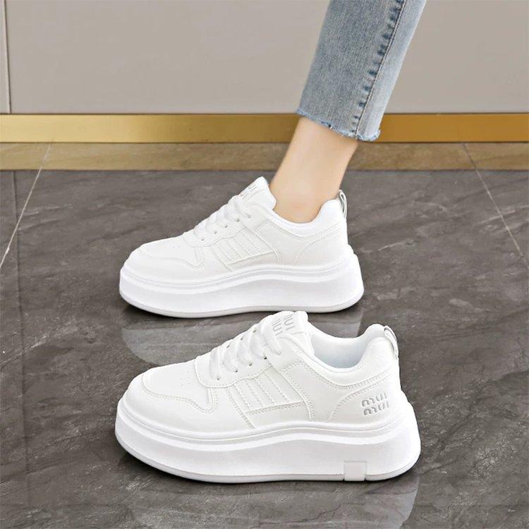 Small muffin thick-soled non-slip heightening little white shoes for women's 2025 spring new models are thin and casual with wide-leg pants.