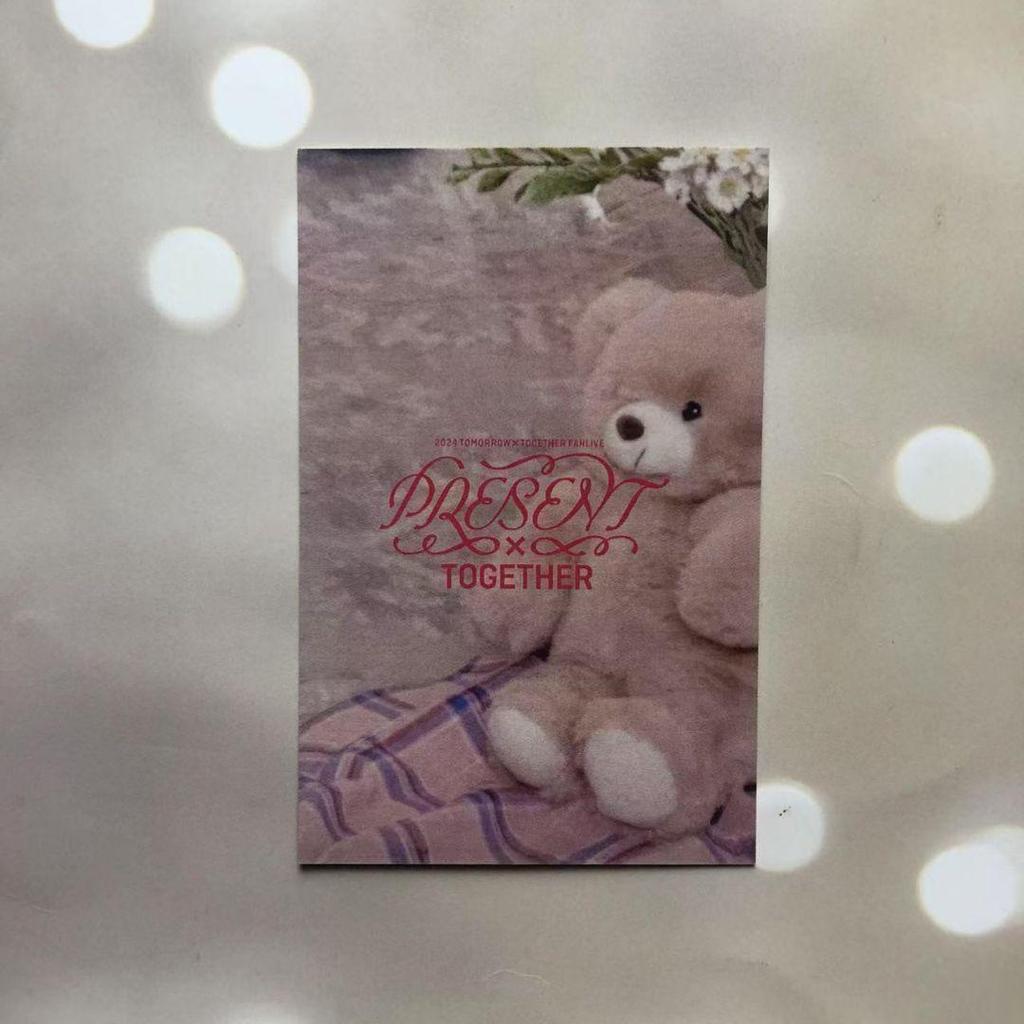 [USED] TXT Korean Fan Meeting MOAZONE FC Exclusive Hueningkai Trading Card