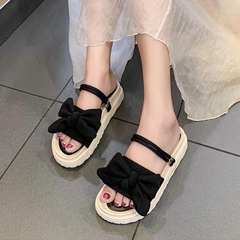 Two Sandals Female Summer Flat-bottomed Fairy Evening Breeze New Student Fashion Roman Thick-soled Beach Cool Slippers