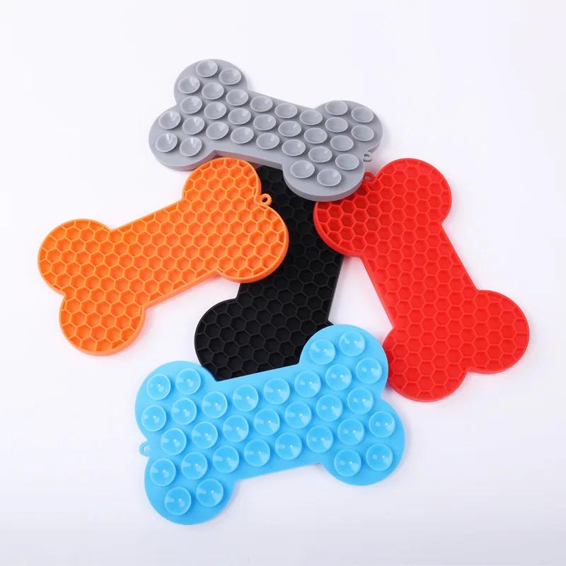 Nice Bones Silicone Dog Lick Mat For Dogs Pet Slow Food Plate Dog Bathing Distraction Pet Sucker Food Training Pet Feeder Supplies