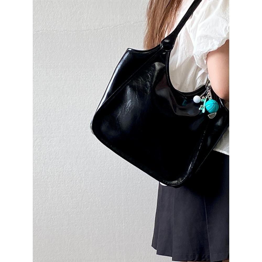IELGY Retro All-Match Commuter Tote Bag Large Capacity Black Portable One Shoulder
