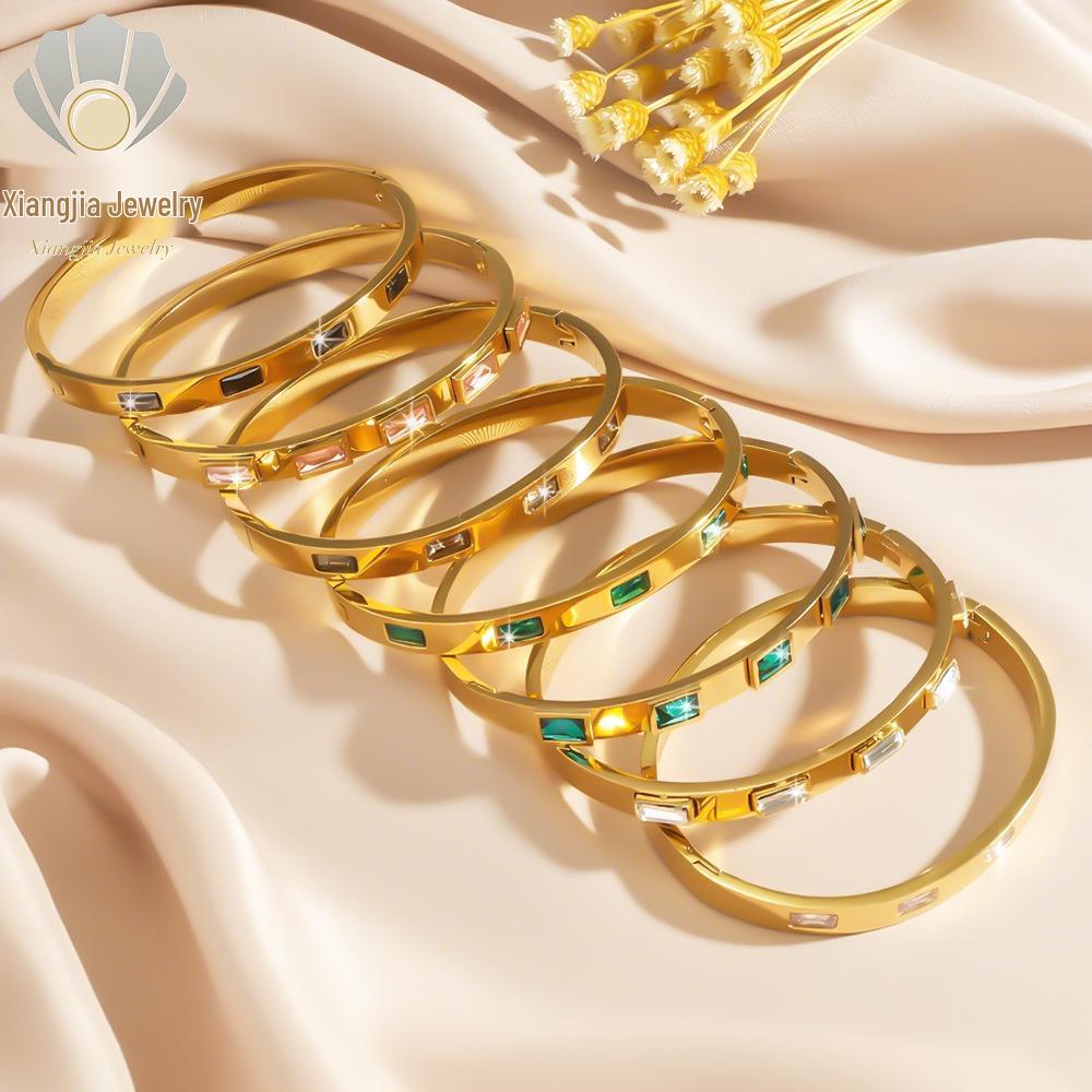 Emerald Square Diamond Titanium Steel Star Bangle - Luxury European/American Bracelet for Women