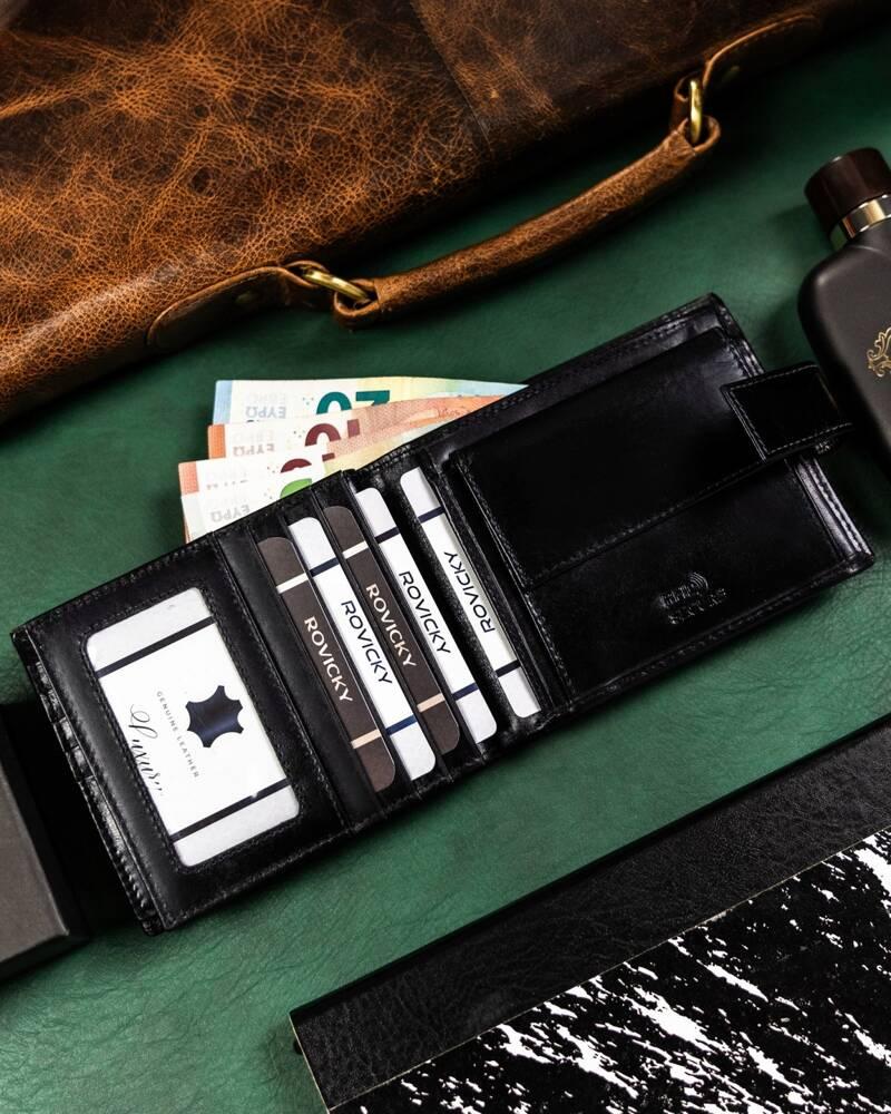 Large Leather Men's Wallet with Snap Closure - Rovicky