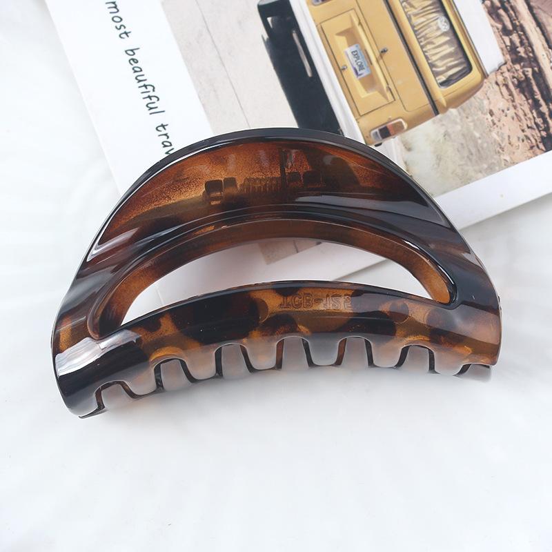 French Style Hair Claw Clips for Women Retro Leopard Print Hair Clip Hairpins Elegant Shark Clip Barrettes Crab Clamp Headwear