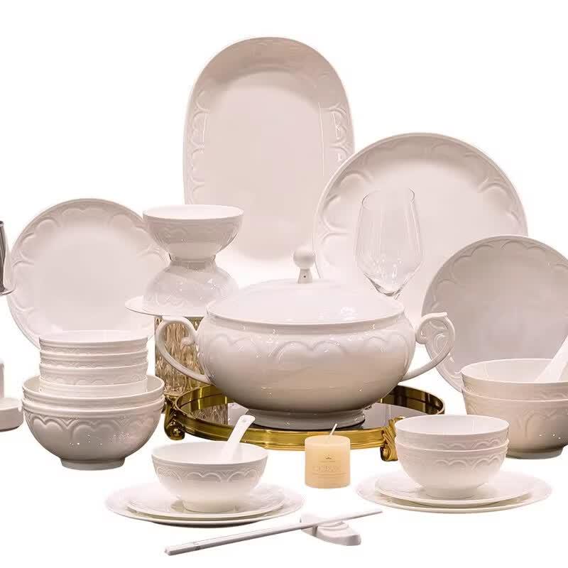 

Elegant Bone China Dinnerware Set - 36-Piece Lotus Design