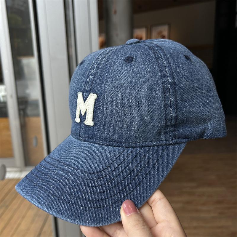 

New denim baseball cap for men and women, versatile for all seasons, letter-printed sunshade cap with wide brim, vintage casual hat M（56-58cm） темно-синий