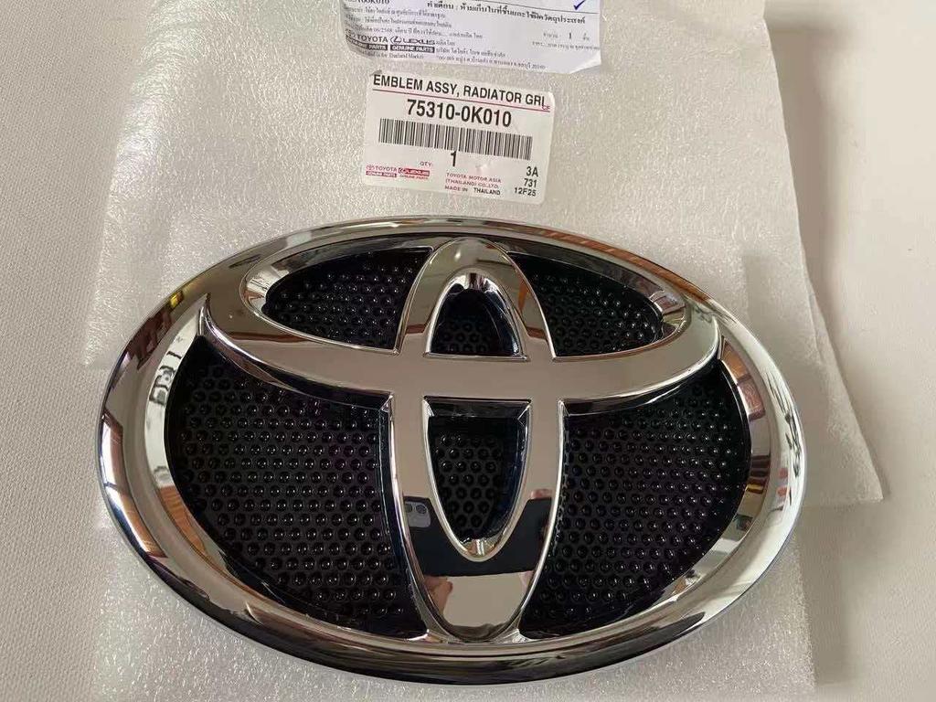 Cvmes6 FOR TOYOTA HILUX SR5 REVO ROCCO 2015-2020 LOGO EMBLEM BADGE Chrome Plating Silver 19CM