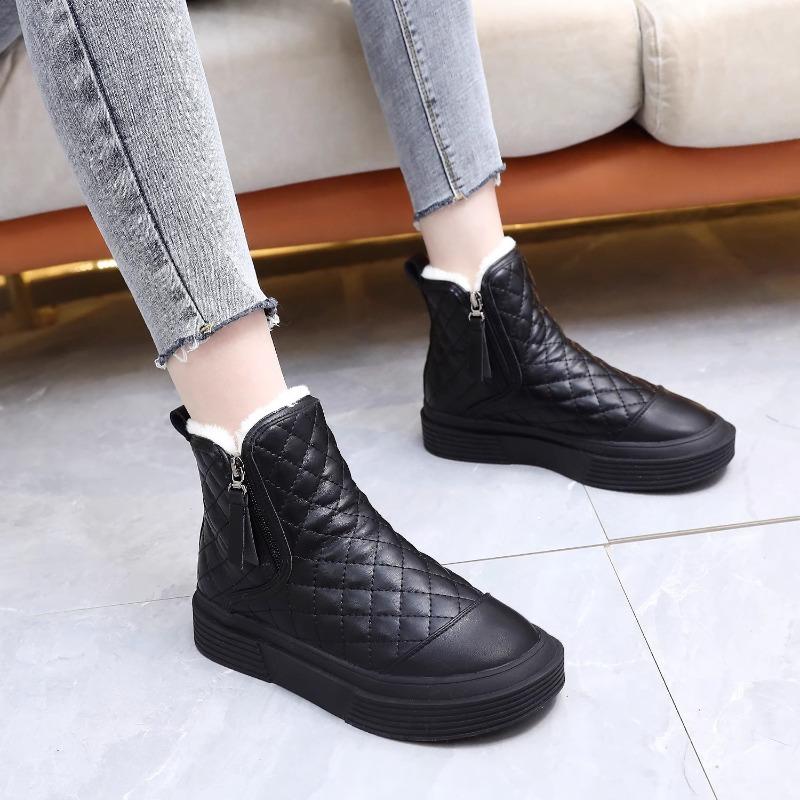 Soft Leather Thickened Snow Boots Women's Waterproof Autumn and Winter New Soft-soled Large Cotton Warm and Non-slip Martin Boots