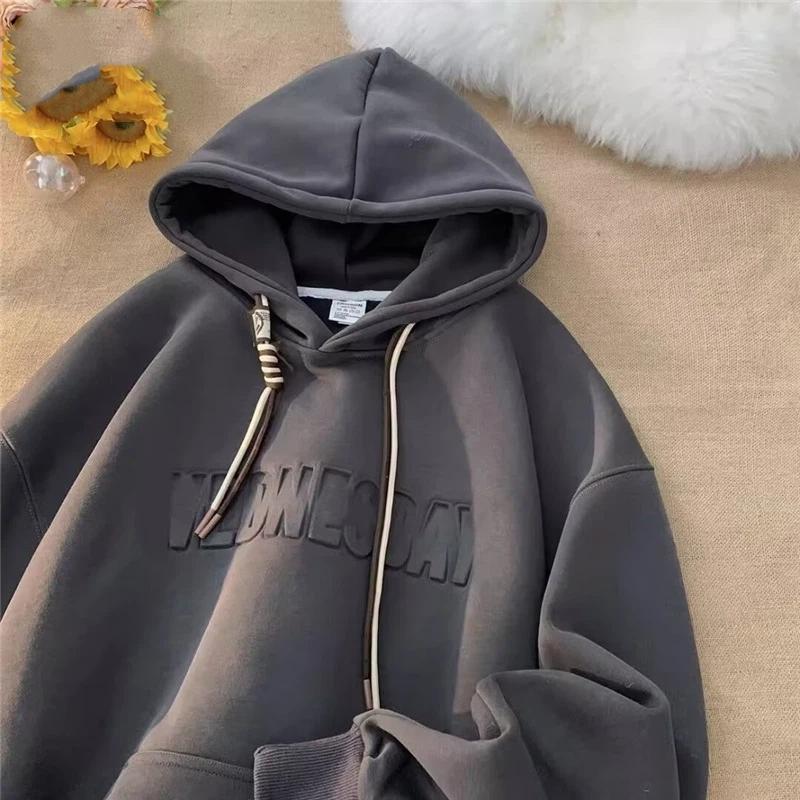 Felpa Larga e Peluche Spessa di Tendenza Autunno e Inverno da Uomo e da Donna