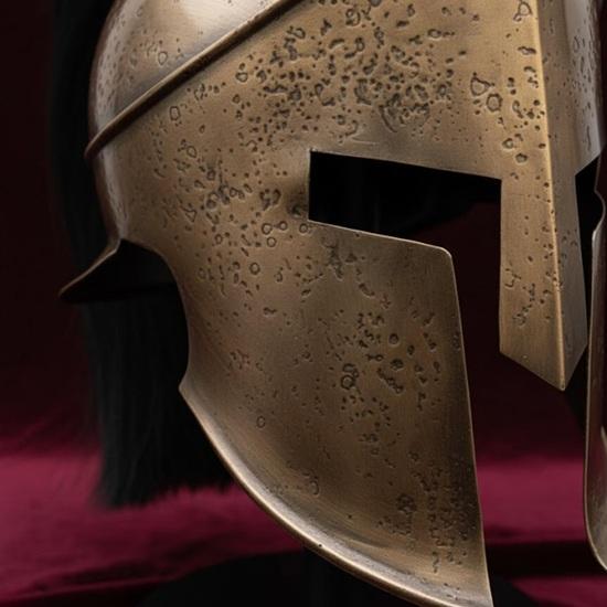 Handmade Spartan King Leonidas Helmet, 300 Movie Replica Greek Warrior Armor, Wearable Cosplay Helmet with Black Plume