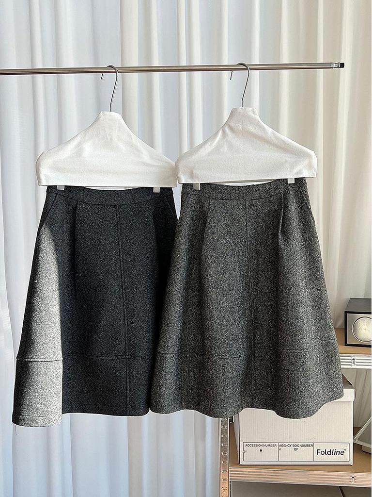 Lu Xi Women's Korean Semi-Elastic Wool A-Line High-Waisted Umbrella Skirt - Autumn/Winter Bud Shape