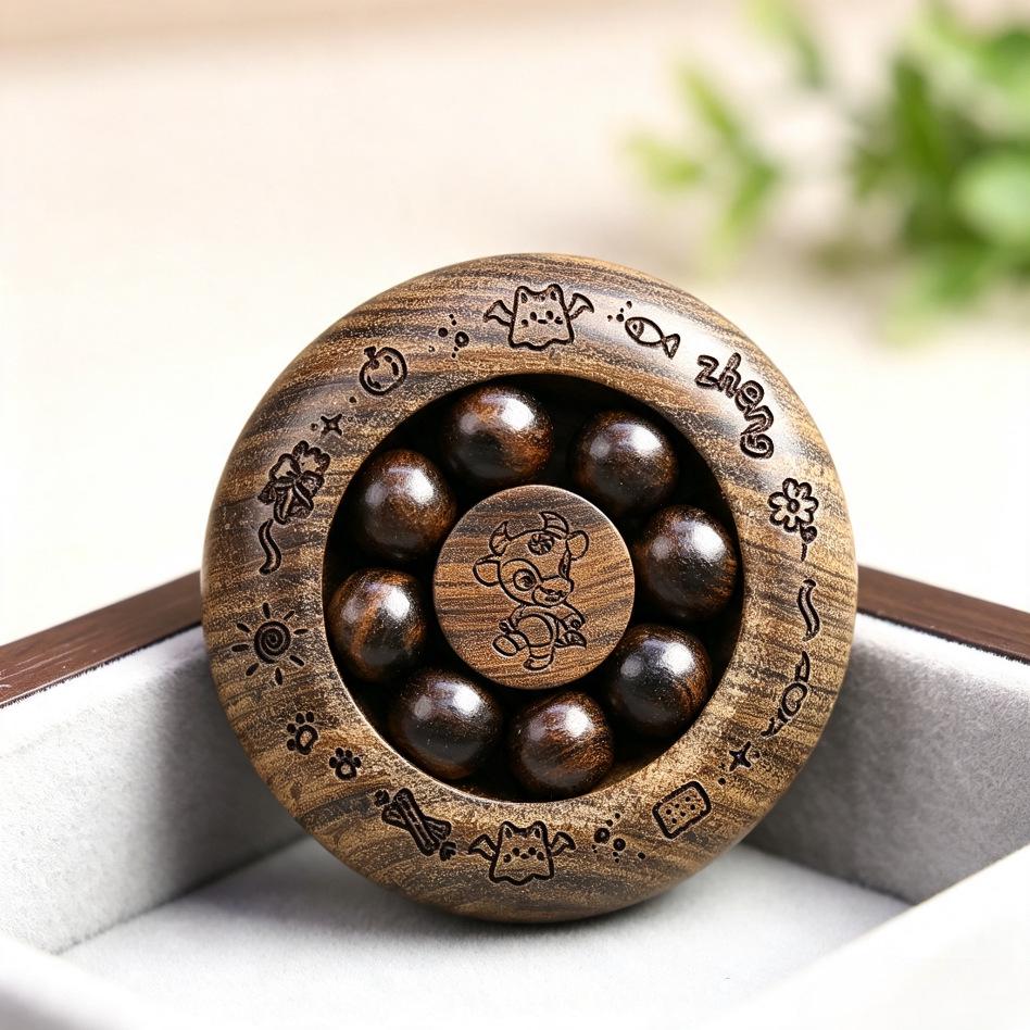Cliff Cypress Luxury Rosewood Decompression Gyro: Handheld Wind Fire Wheel for Relaxation and Luck