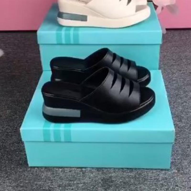 Thick-soled Women's Shoes, Fashionable New Style, Wedge Heel, Cake, Large Size, Fish-mouth Flip-flops