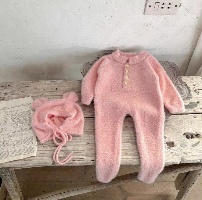 Autumn & Winter Baby Romper: Super Cute Imitation Mink Jumpsuit with Bear Foot Covering for Boys & Girls