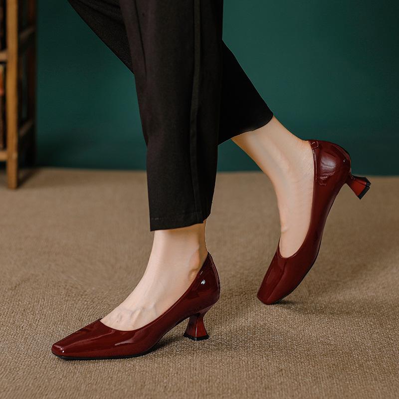 High Heels Women's Thin Heels Black Temperament Professional Women's Shoes 2025 New Small Fresh Fruit Green Square Head French Single Shoes
